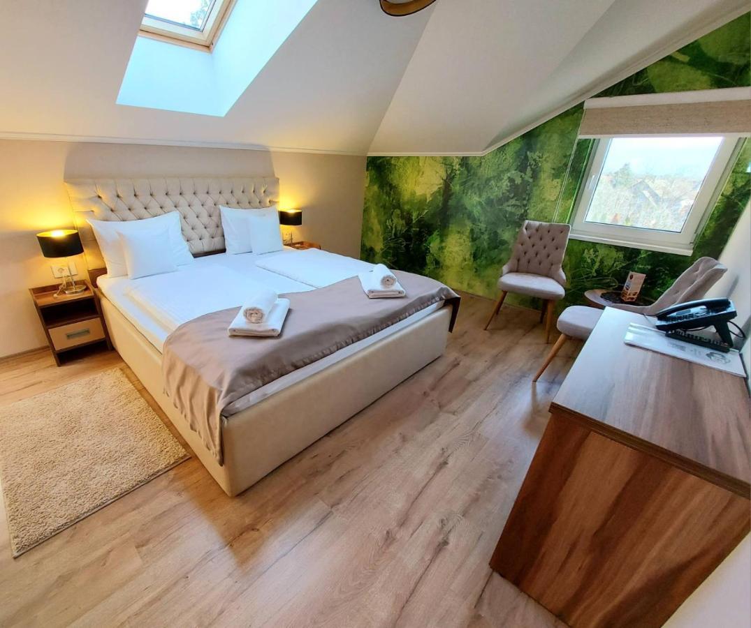 Papuli Rooms 4U Senta Екстериор снимка